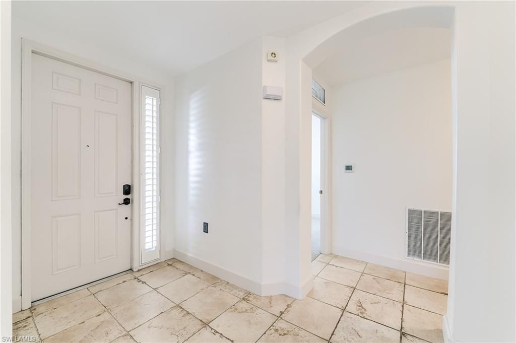 9244 Aviano Dr , Unit 102, Fort Myers, FL 33913 Photo