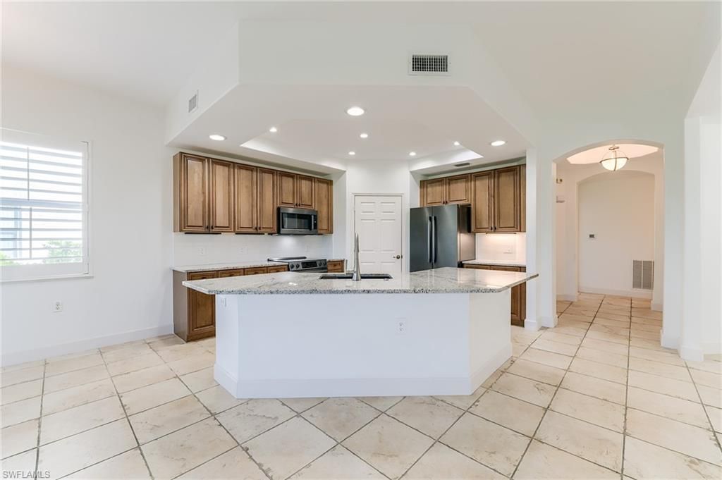 9244 Aviano Dr , Unit 102, Fort Myers, FL 33913 Photo