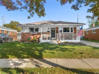 9011 Laurence Avenue, Allen Park, Mi 48101