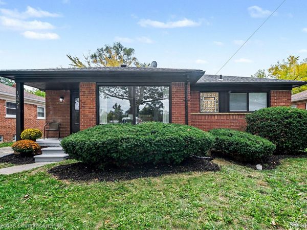 13651 Allan Avenue, Oak Park, Mi 48237