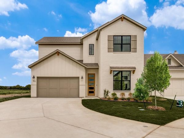 916 Triple Crown Court, Willow Park, TX 76087