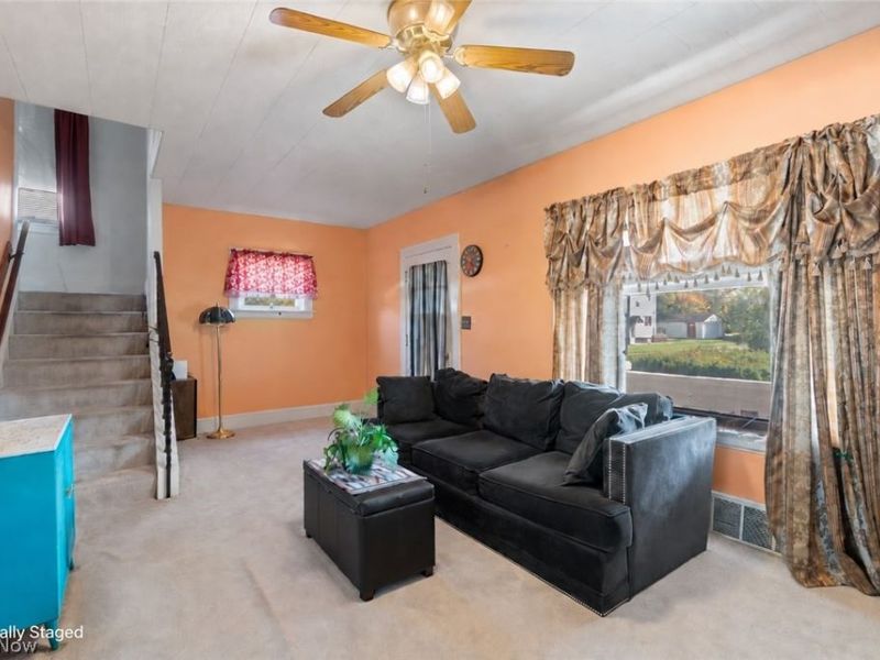 13513 Maplerow Avenue, Garfield Heights, OH 44105 Photo 10