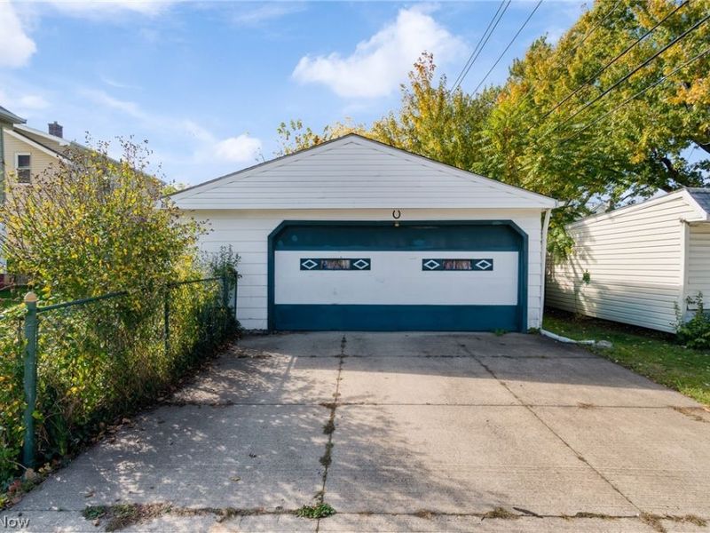 13513 Maplerow Avenue, Garfield Heights, OH 44105 Photo 26