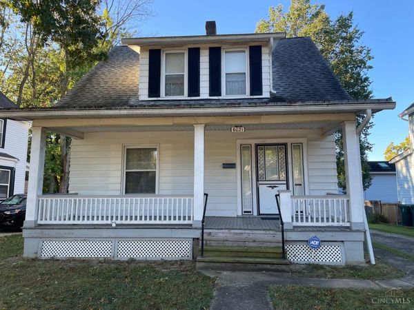 6021 Bramble Avenue, Cincinnati, OH 45227