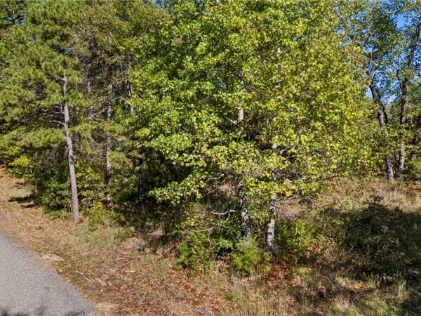 751 Lake Ridge , Russellville, AR 72802