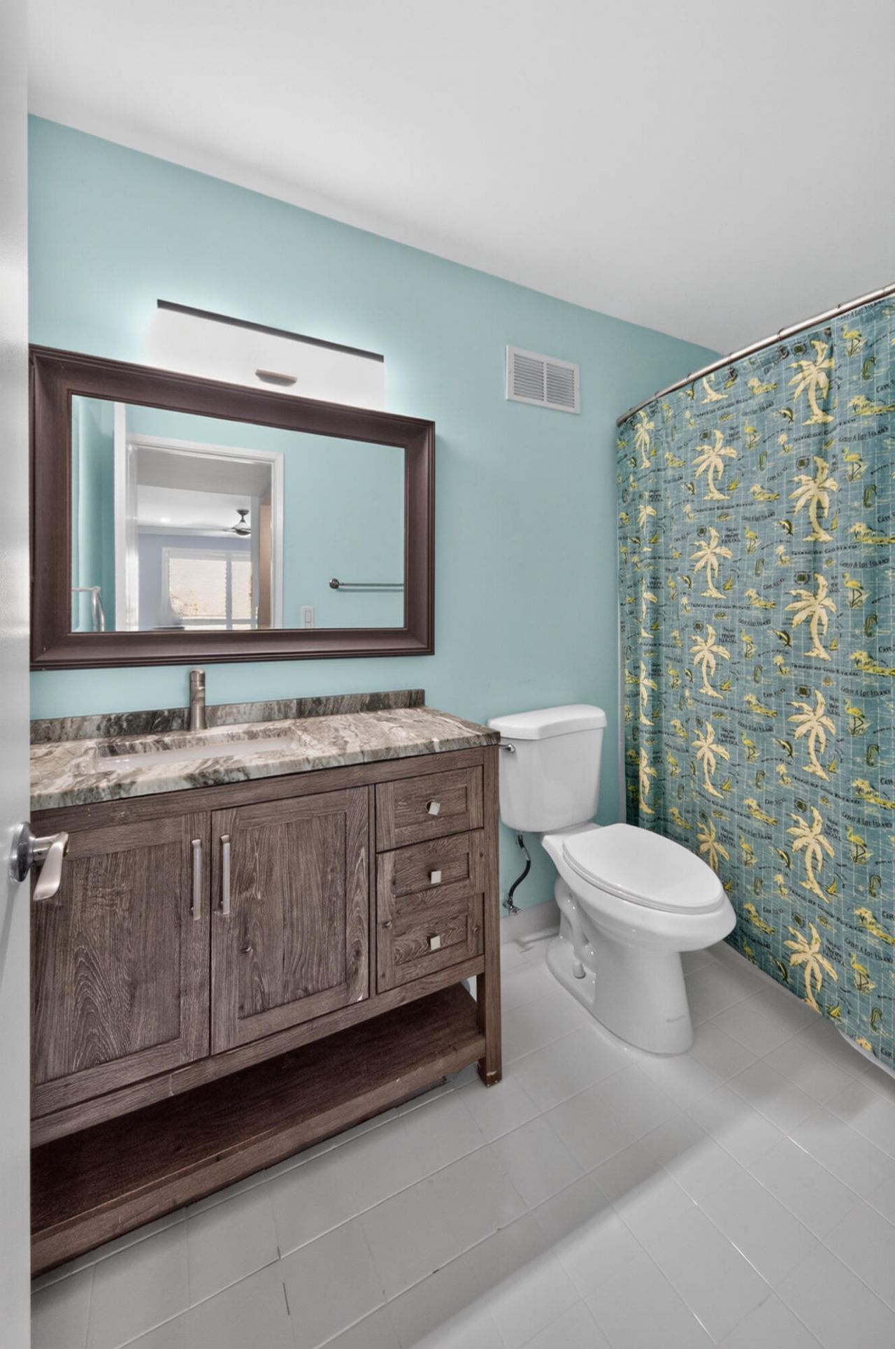 131 Yacht Club Way, Unit 109, Hypoluxo, FL 33462 Photo