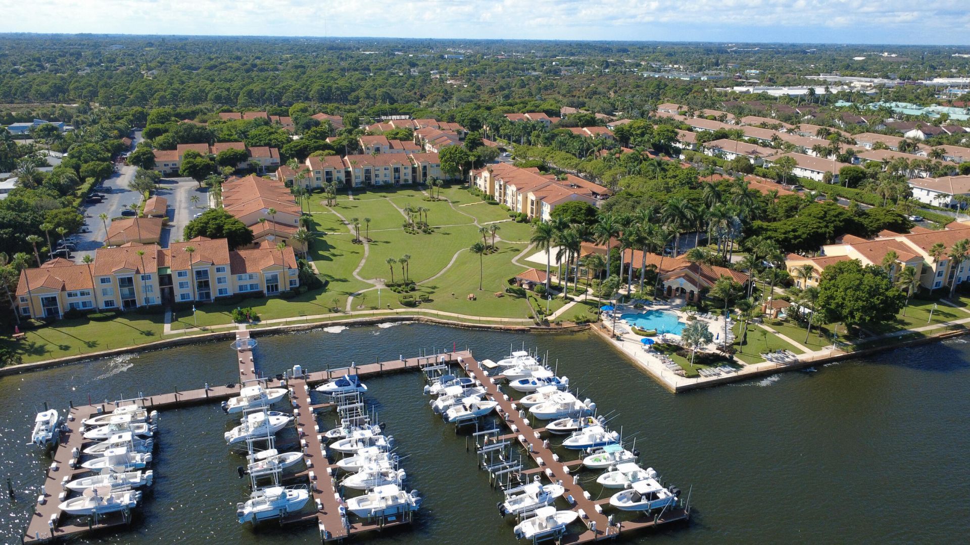 131 Yacht Club Way, Unit 109, Hypoluxo, FL 33462 Photo