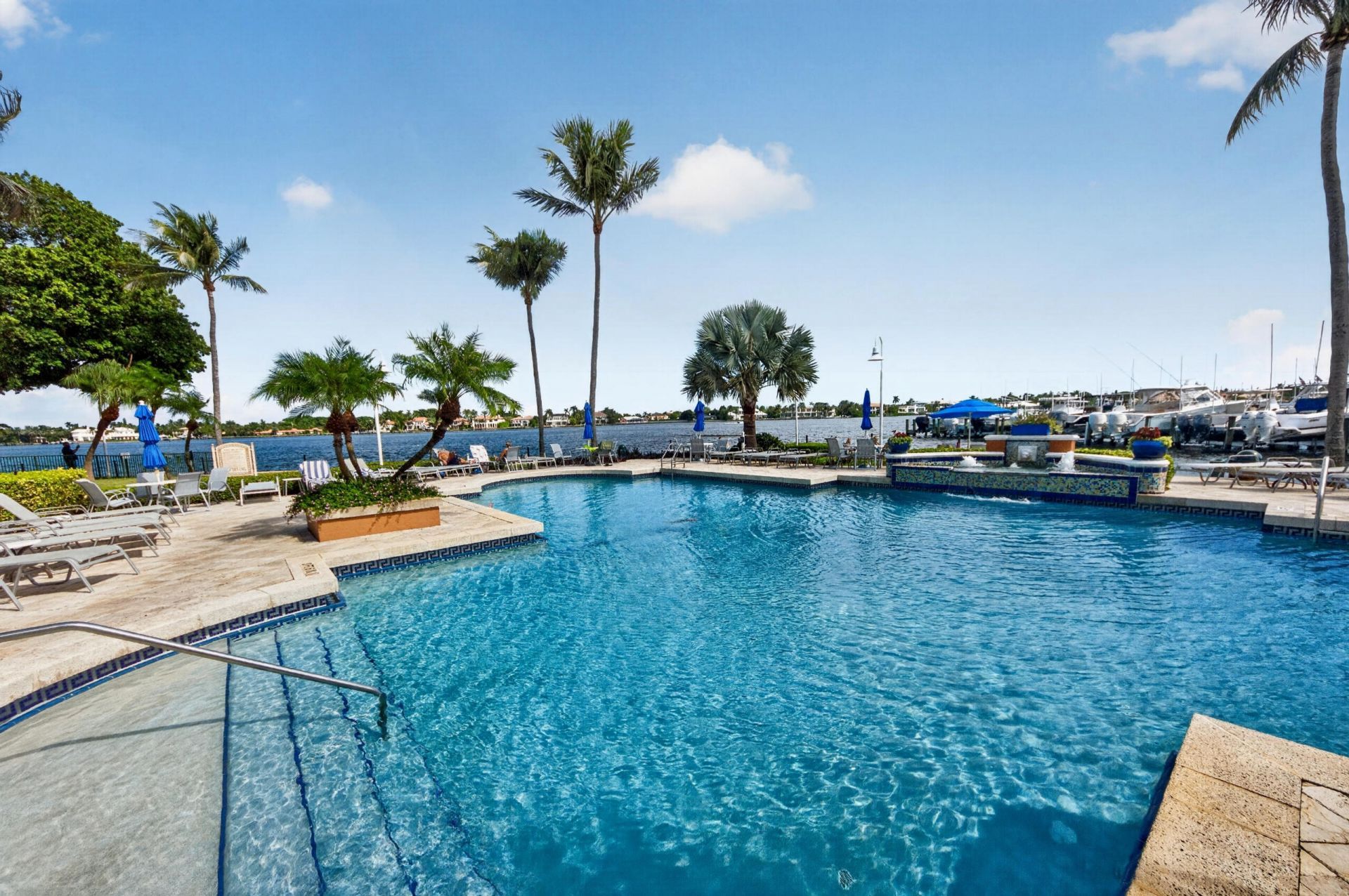 131 Yacht Club Way, Unit 109, Hypoluxo, FL 33462 Photo