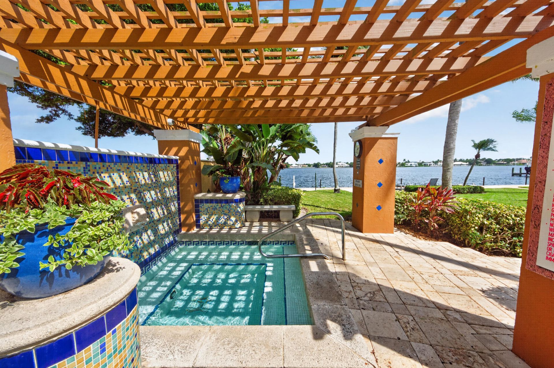 131 Yacht Club Way, Unit 109, Hypoluxo, FL 33462 Photo