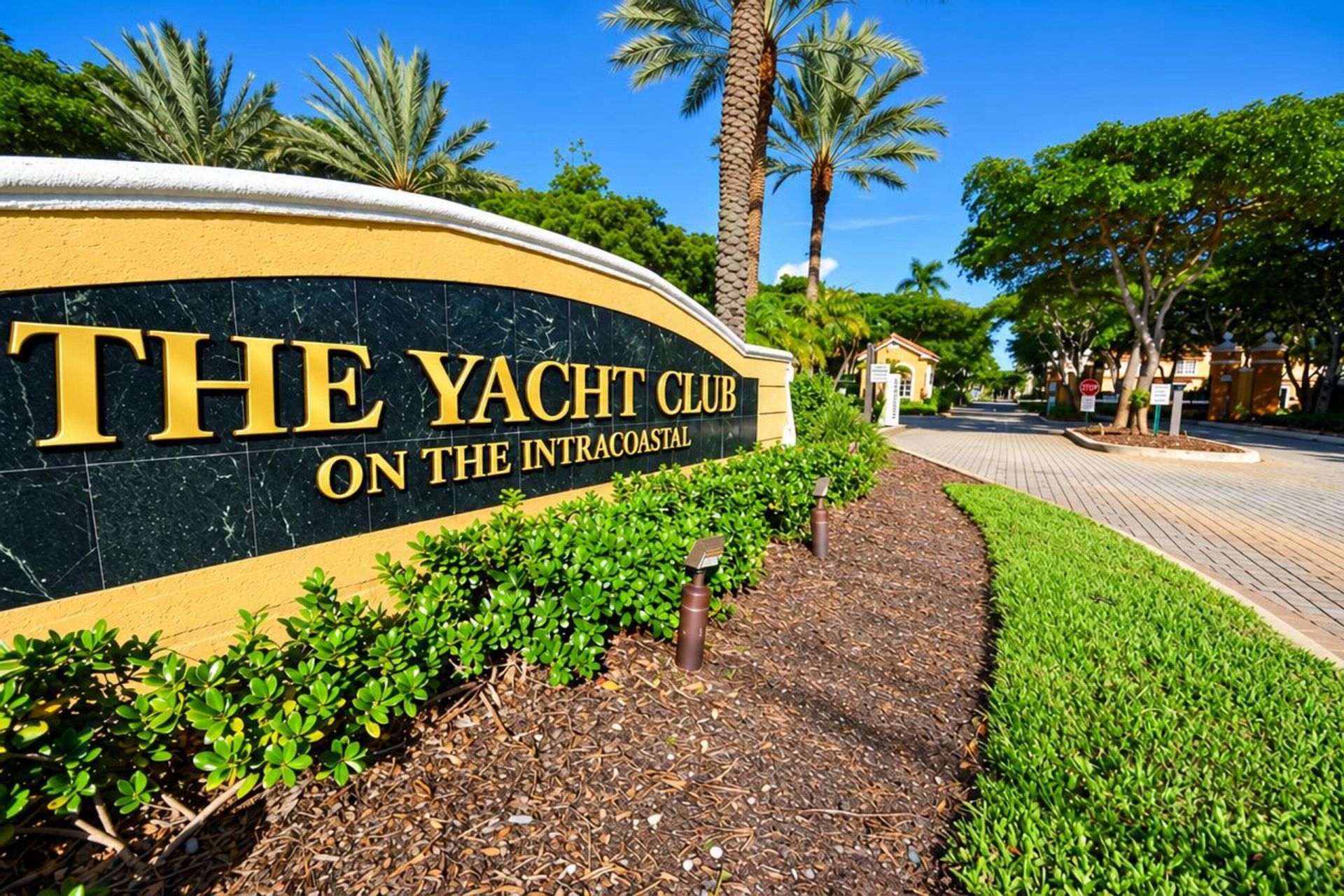 131 Yacht Club Way, Unit 109, Hypoluxo, FL 33462 Photo