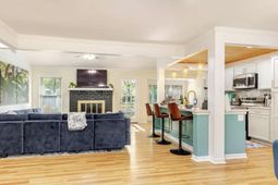 2117 Chancellory Lane photo 4