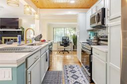 2117 Chancellory Lane photo 4