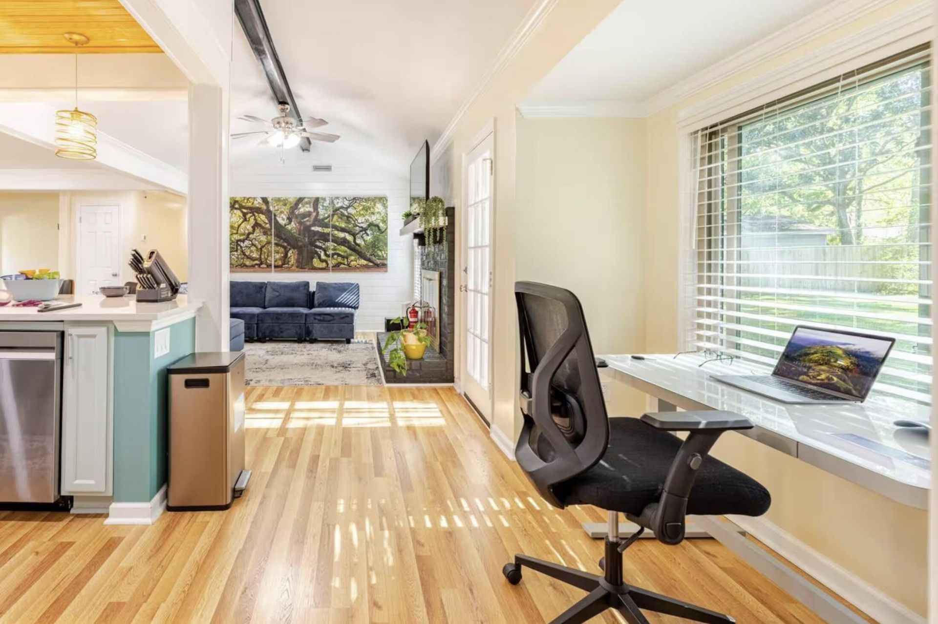2117 Chancellory Lane Photo 9