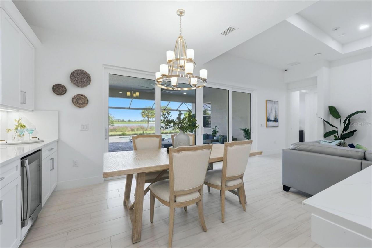 1104 Waterline Court, Sarasota, FL 34240 Photo