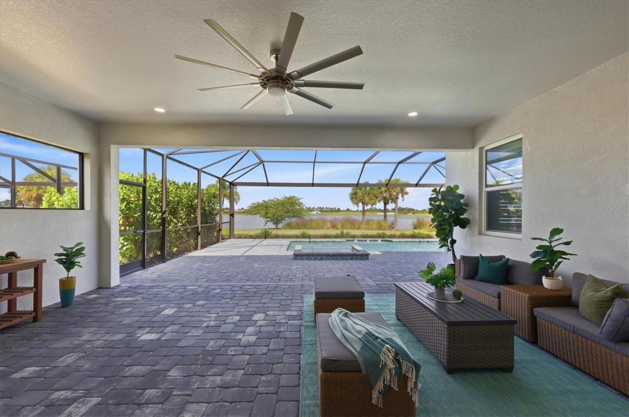 1104 Waterline Court, Sarasota, FL 34240 Photo