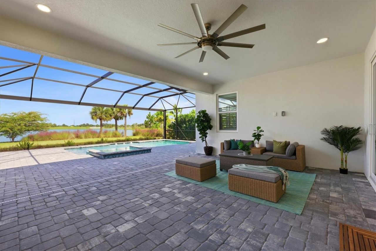 1104 Waterline Court, Sarasota, FL 34240 Photo