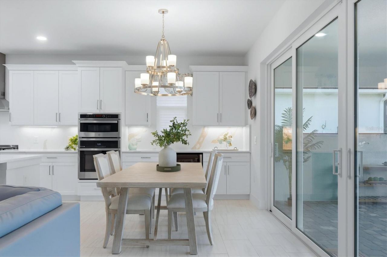 1104 Waterline Court, Sarasota, FL 34240 Photo