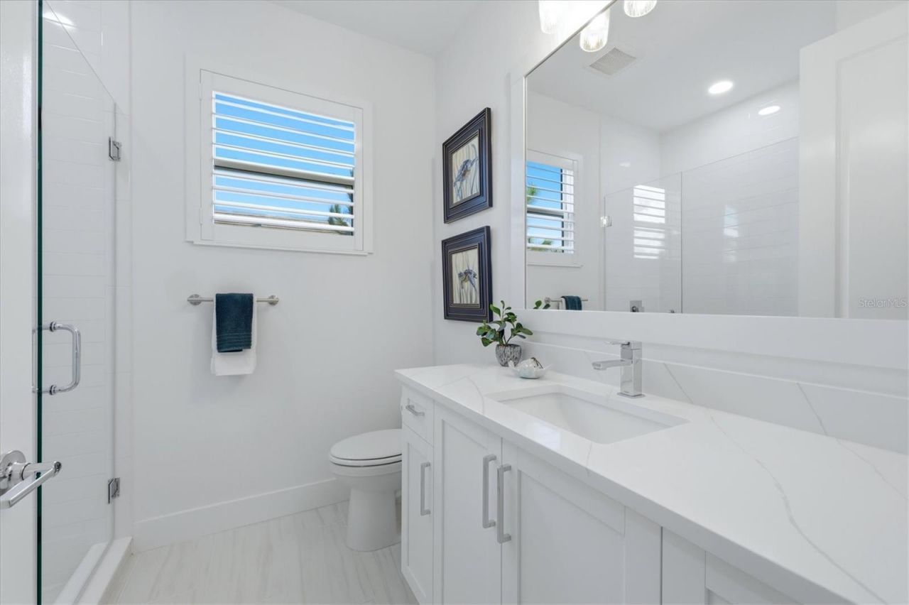1104 Waterline Court, Sarasota, FL 34240 Photo