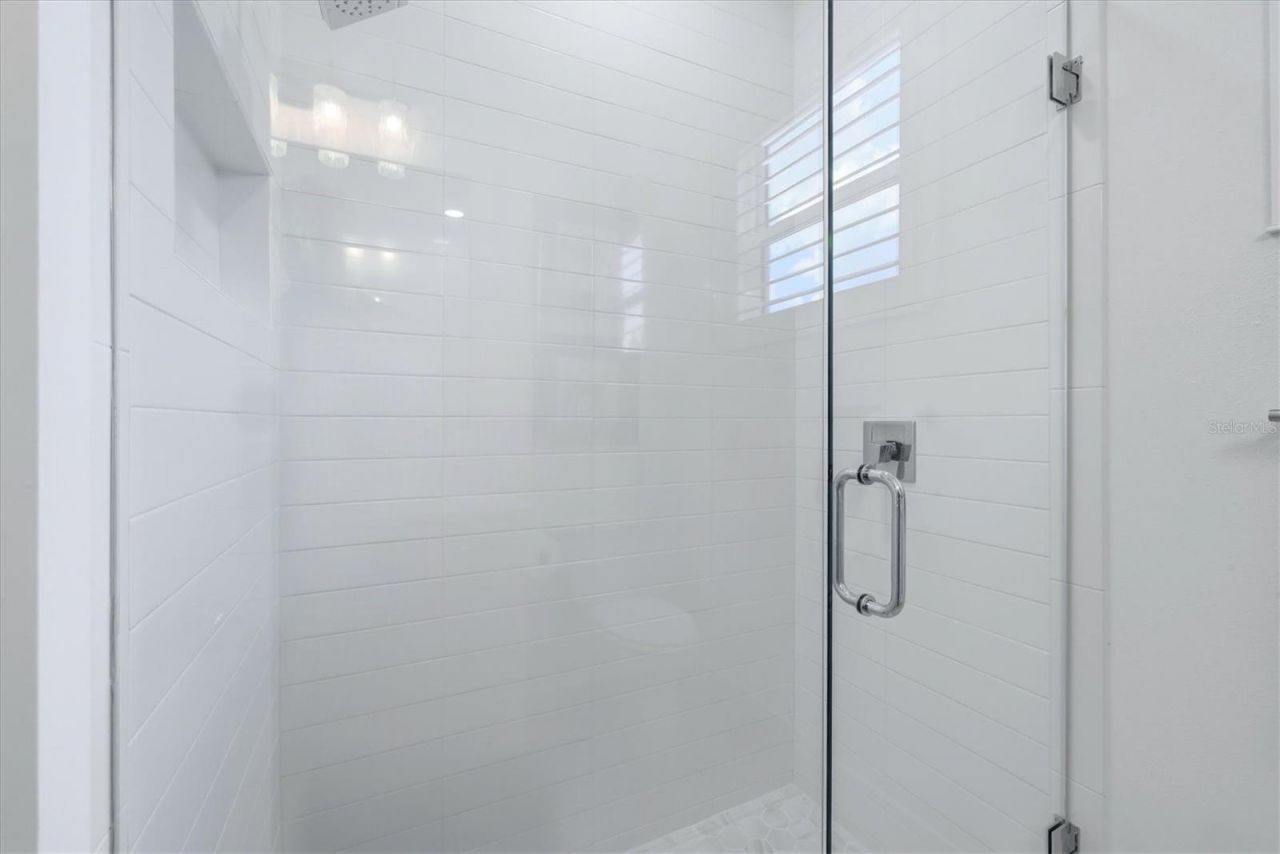 1104 Waterline Court, Sarasota, FL 34240 Photo
