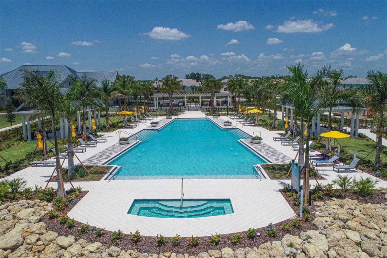 1104 Waterline Court, Sarasota, FL 34240 Photo