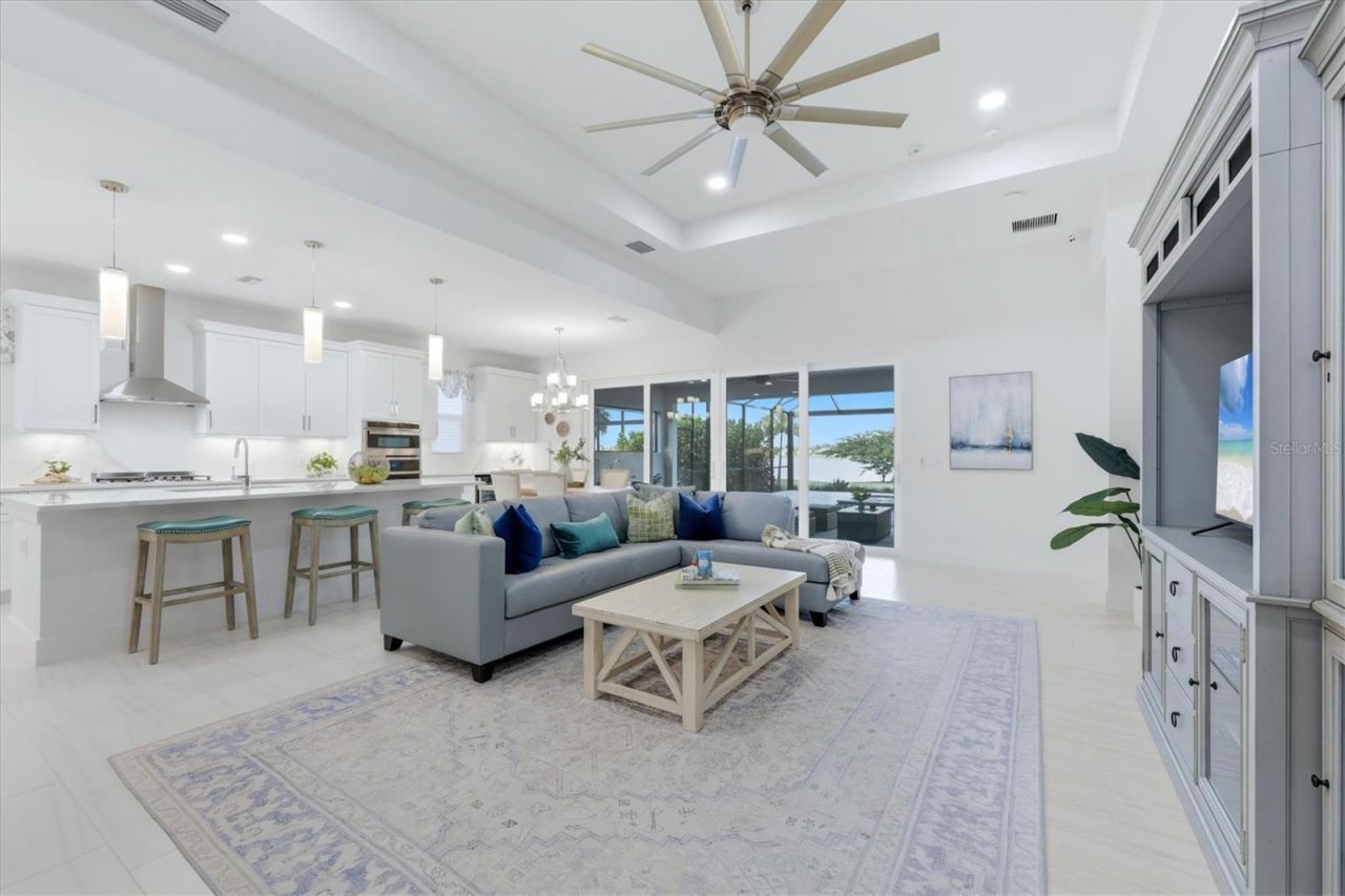 1104 Waterline Court, Sarasota, FL 34240 Photo