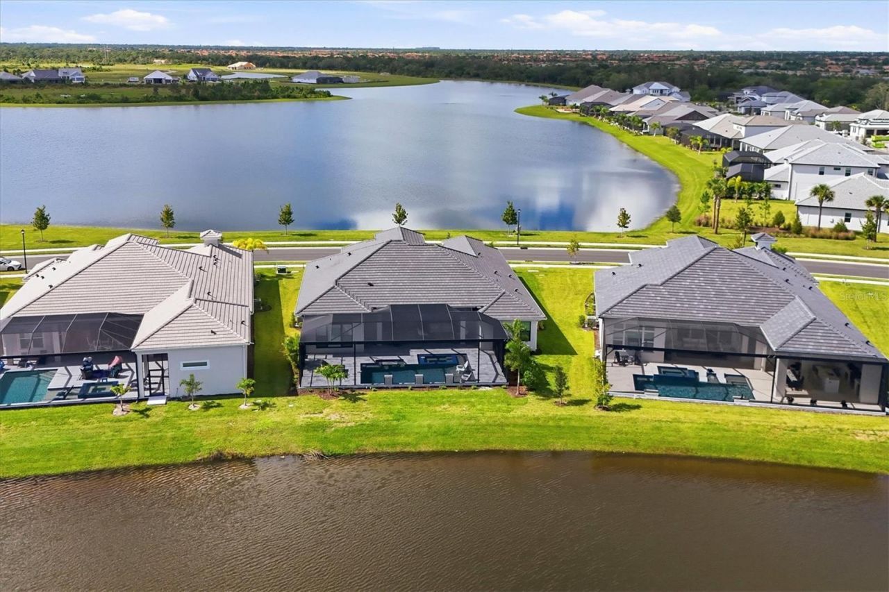 18504 Foxtail Loop, Venice, FL 34293 Photo