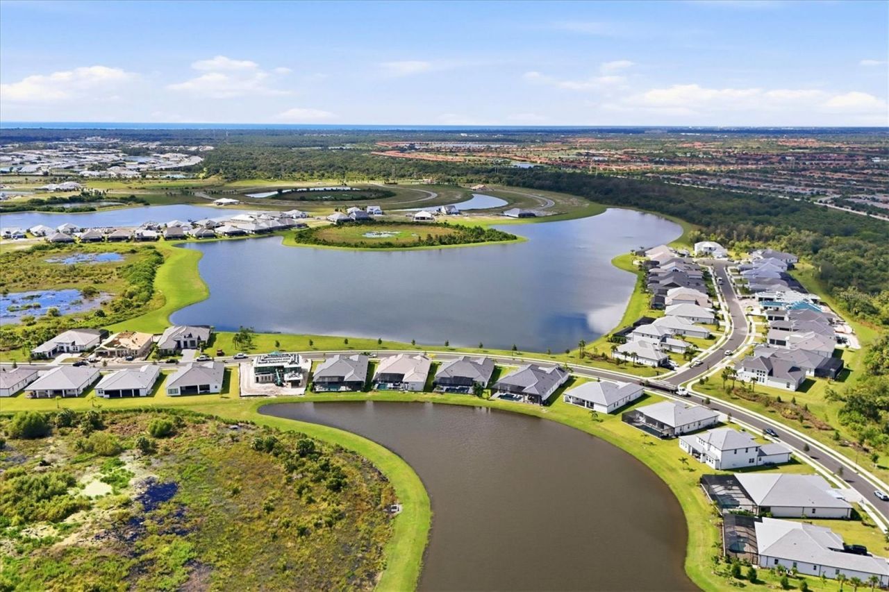 18504 Foxtail Loop, Venice, FL 34293 Photo