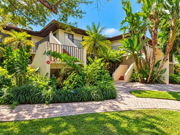 3803 SUN EAGLE LN, Unit 203, BRADENTON, FL 34210
