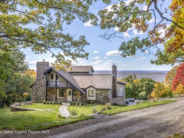 37 Mountainview Road, Ellenville, NY 12428