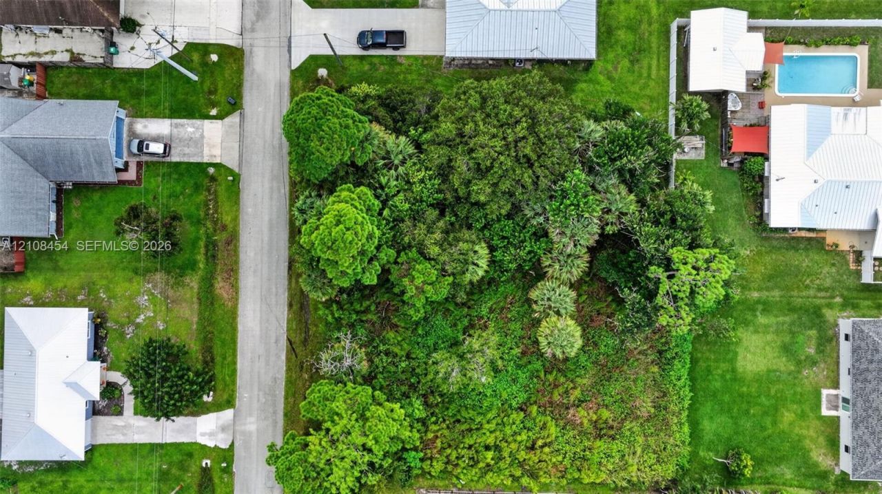 6001 Raintree Trl , Fort Pierce, FL 34982 Photo