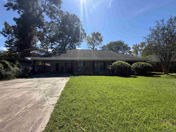 11088 Mollylea Dr, Baton Rouge, LA 70815