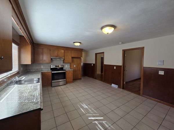 83 Mall St, Unit 1, Lynn, MA 01902