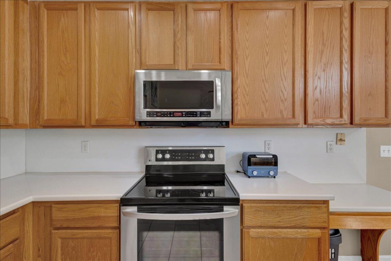 7119 SE Twin Oaks Circle, Stuart, FL 34997 Photo