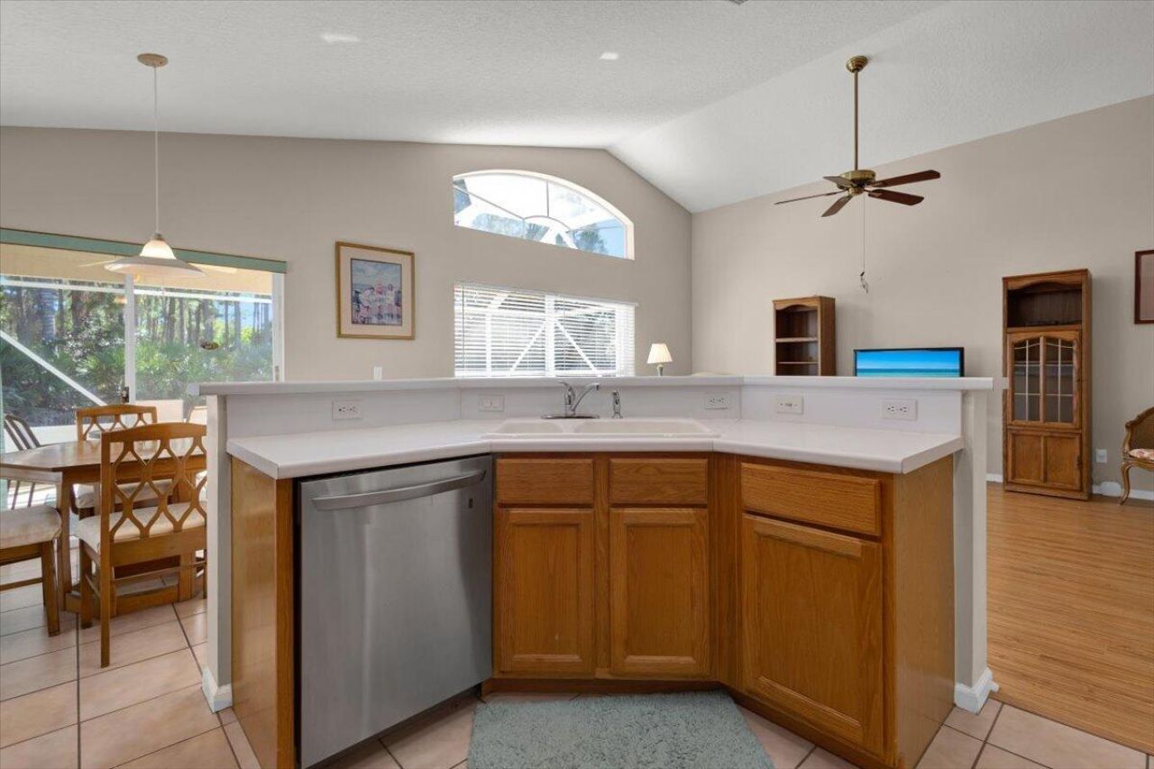 7119 SE Twin Oaks Circle, Stuart, FL 34997 Photo