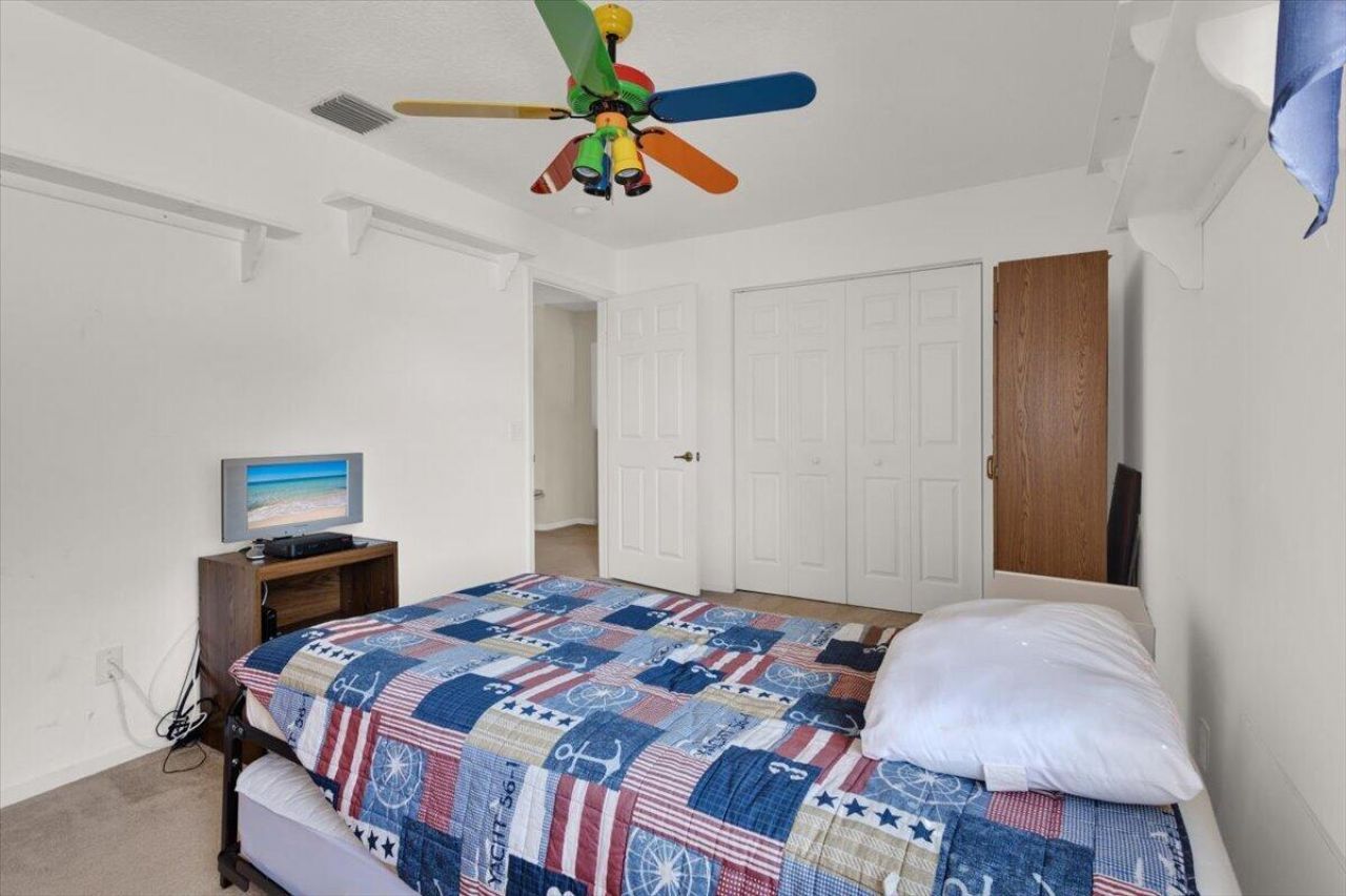 7119 SE Twin Oaks Circle, Stuart, FL 34997 Photo