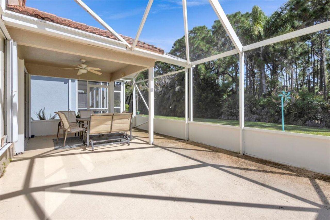 7119 SE Twin Oaks Circle, Stuart, FL 34997 Photo