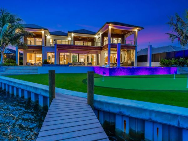 19600 Harbor Road S, Jupiter, FL 33469
