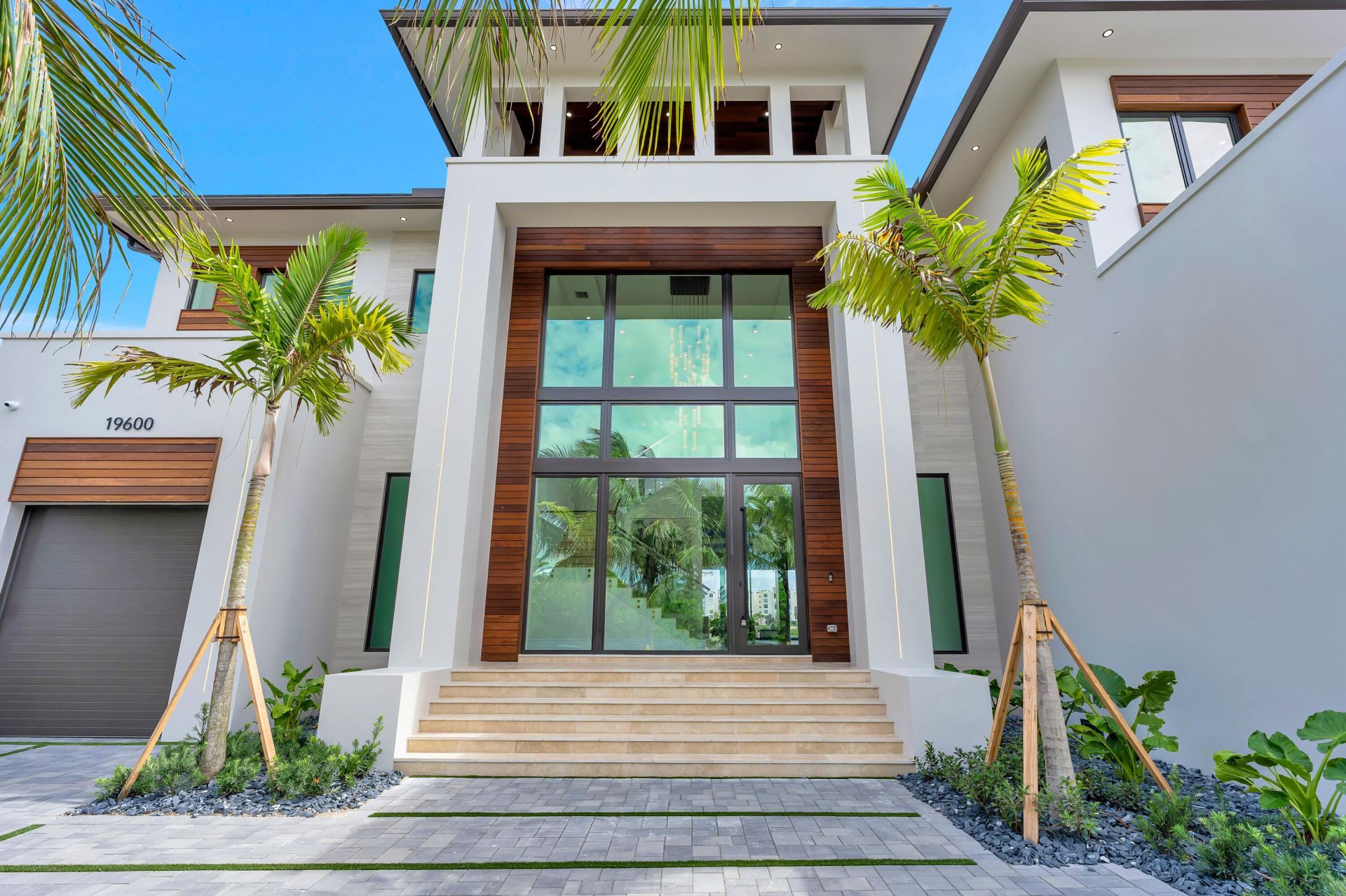 19600 Harbor Road S, Jupiter, FL 33469 Photo