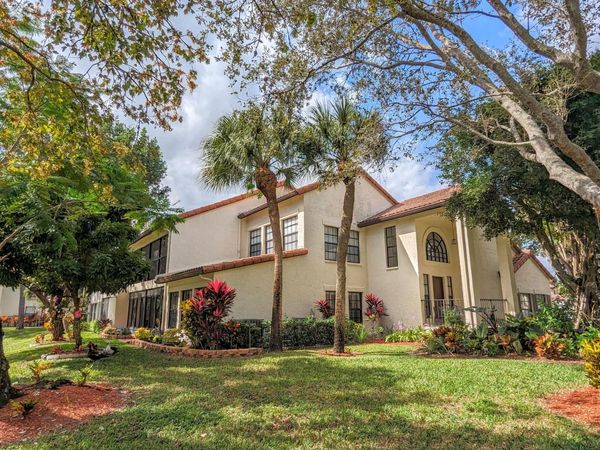 3002 Lucerne Park Drive, Unit 5121, Greenacres, FL 33467