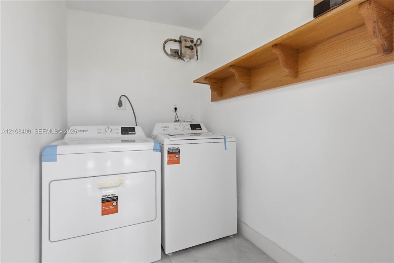 2551 SW 53rd Ave, West Park, FL 33023 Photo