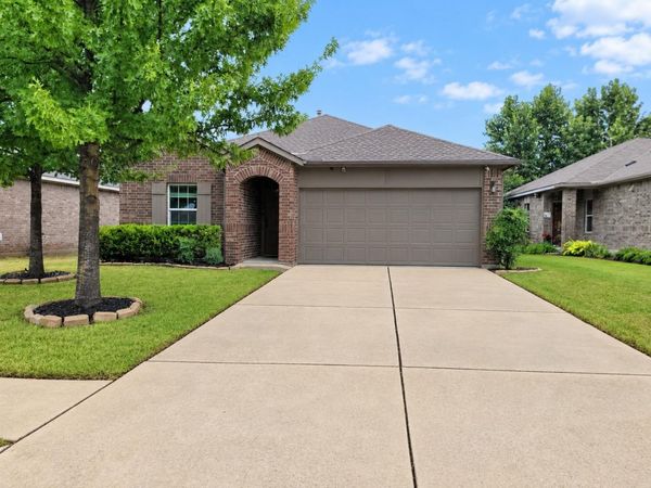 504 Sabina DR , Cedar Park, TX 78613