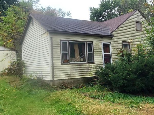260 Washington Street, Middletown, IA 52638