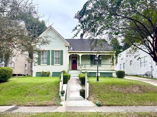 713 N Pearl Street, Natchez, MS 39120