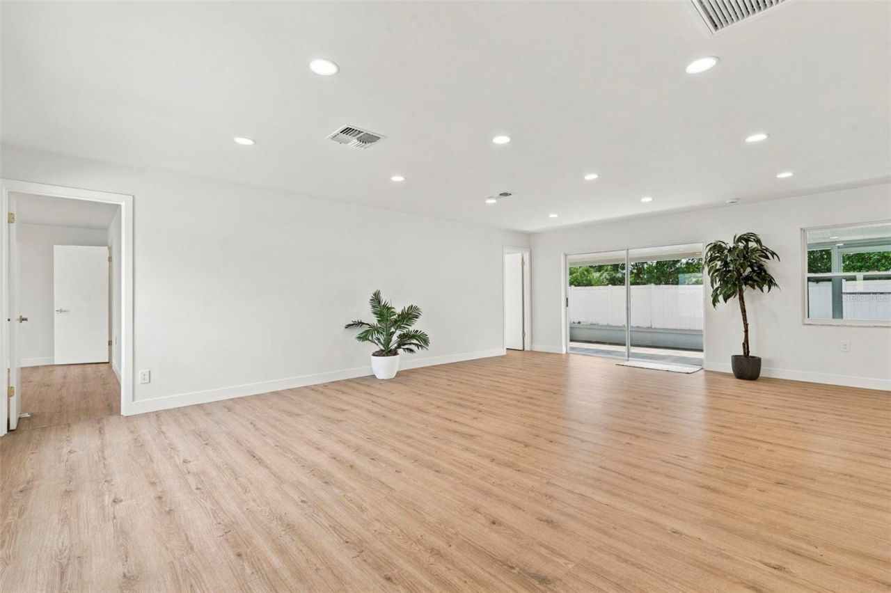 8428 Paxton Drive , Port Richey, FL 34668 Photo