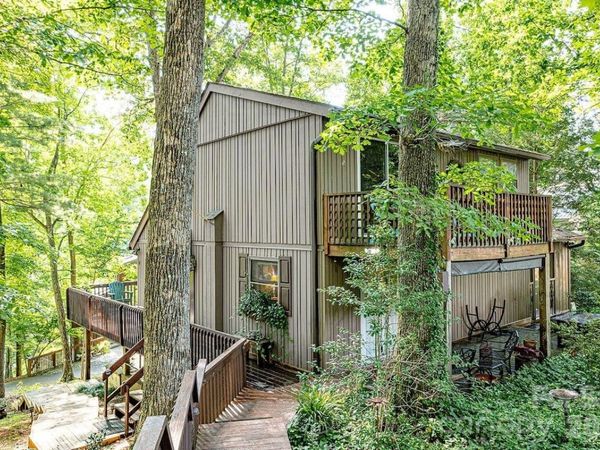 208 N West Lake Drive, Lake Lure, NC 28746