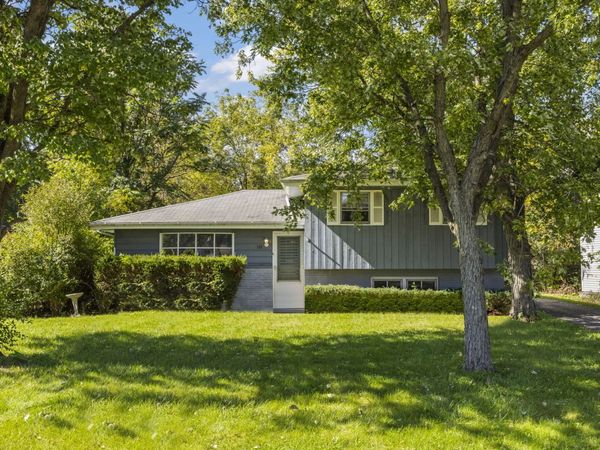 6118 Stonewall Avenue , Downers Grove, IL 60516