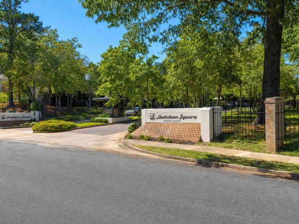 843 THISTLEDOWN DR, Unit 1, Memphis, TN 38117