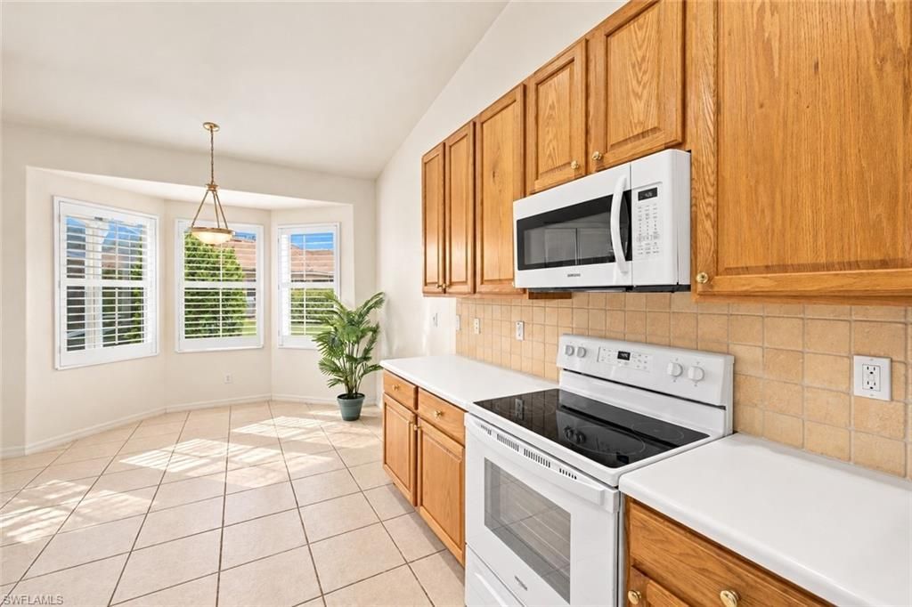 3899 Aurora Ct , Naples, FL 34116 Photo