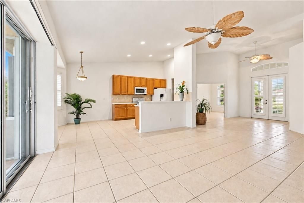 3899 Aurora Ct , Naples, FL 34116 Photo