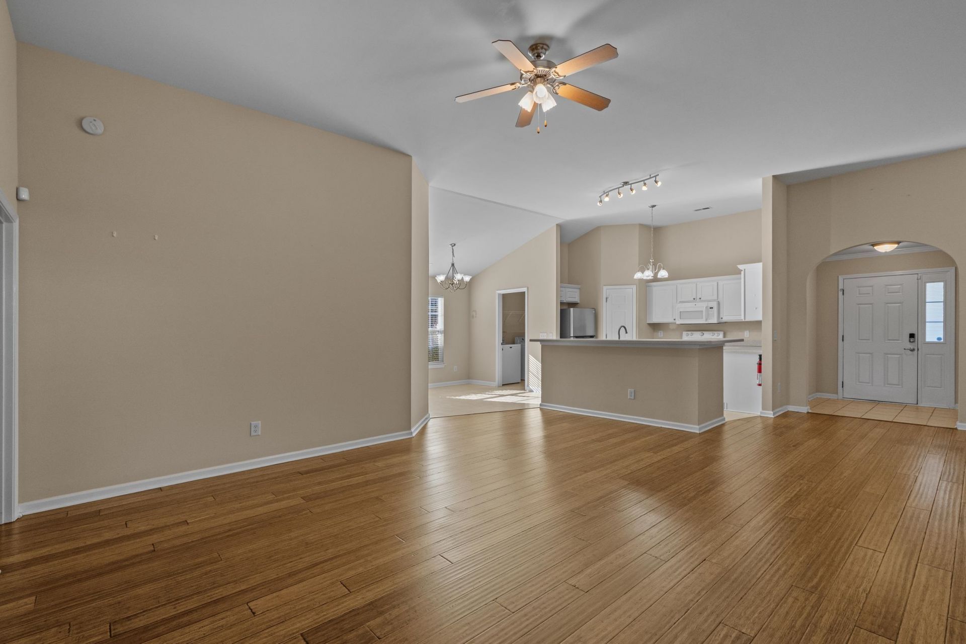 421 Kessinger Dr.  Photo 23